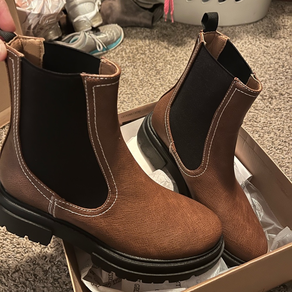 brand new shoes! i just tried a smaller size and they will not work for me.